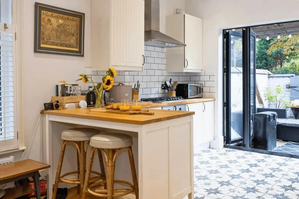 New West Didsbury Apartment Manchester